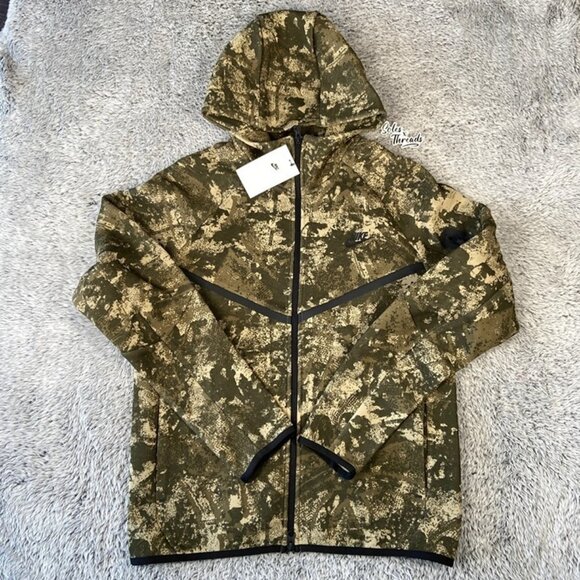 Nike Other - Nike NSW Tech Fleece Windrunner Zip Hoodie Size Small Men Camo Green HV5055-276